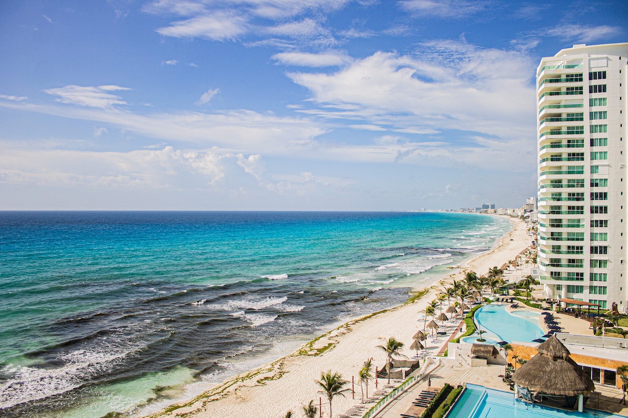 Hot Eco Flight Deal! Fly Nonstop From Philadelphia To Cancun, Mexico ...