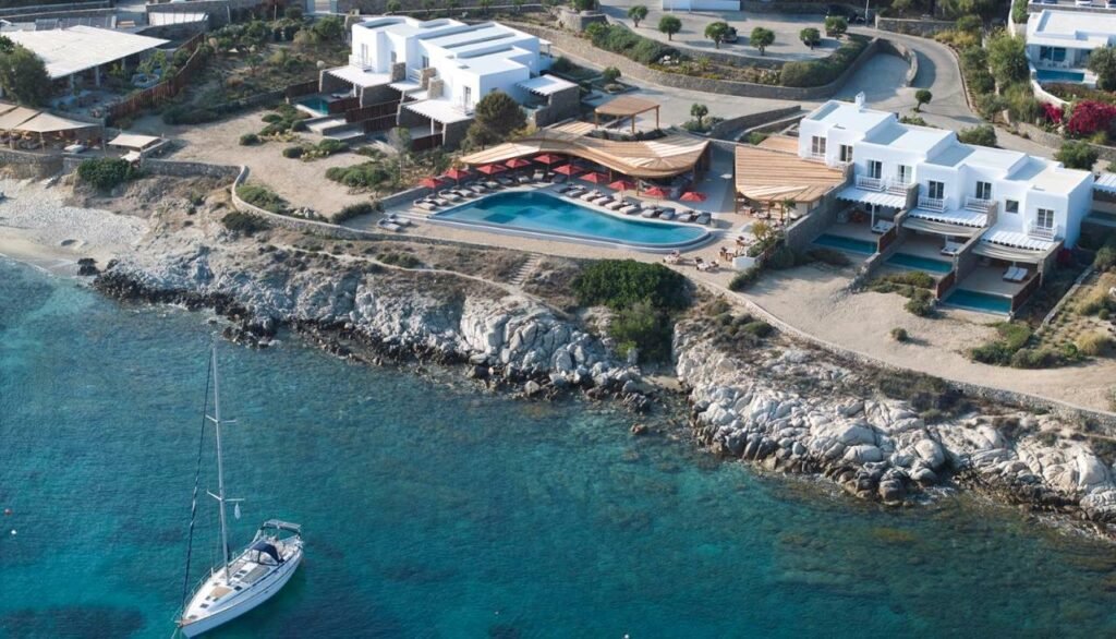 Mykonos Island, Greece : Luxury 5-star Bill & Coo Coast Suites -The ...