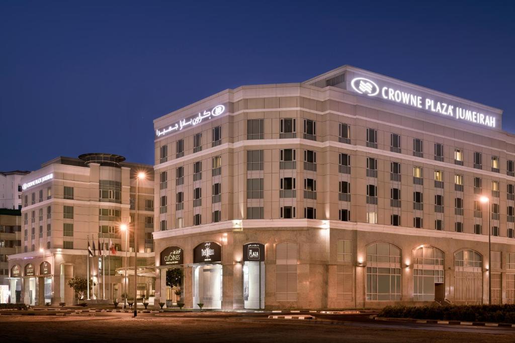 Dubai: Crown Plaza