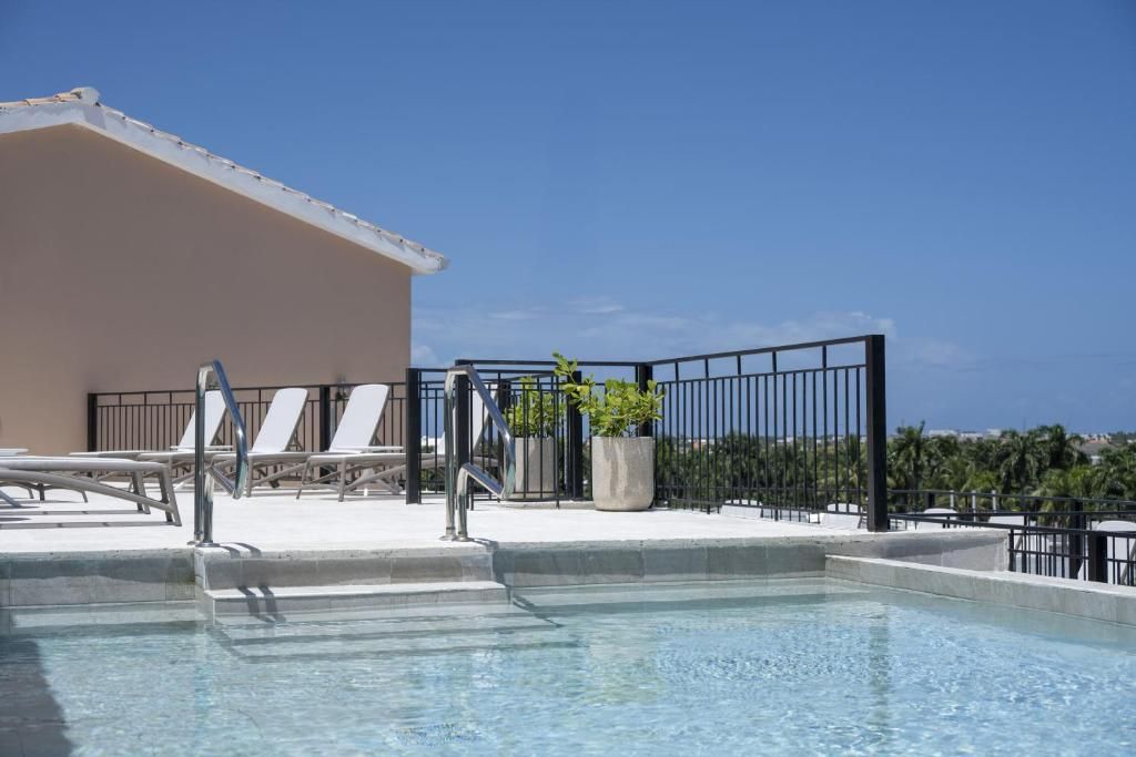 Punta Cana, Dominican Republic: Amazing Luxury 5-star Reserva Real By Harper from only US$ 59 per room/night (17% OFF)! 2 Reserva Real By Harper swim